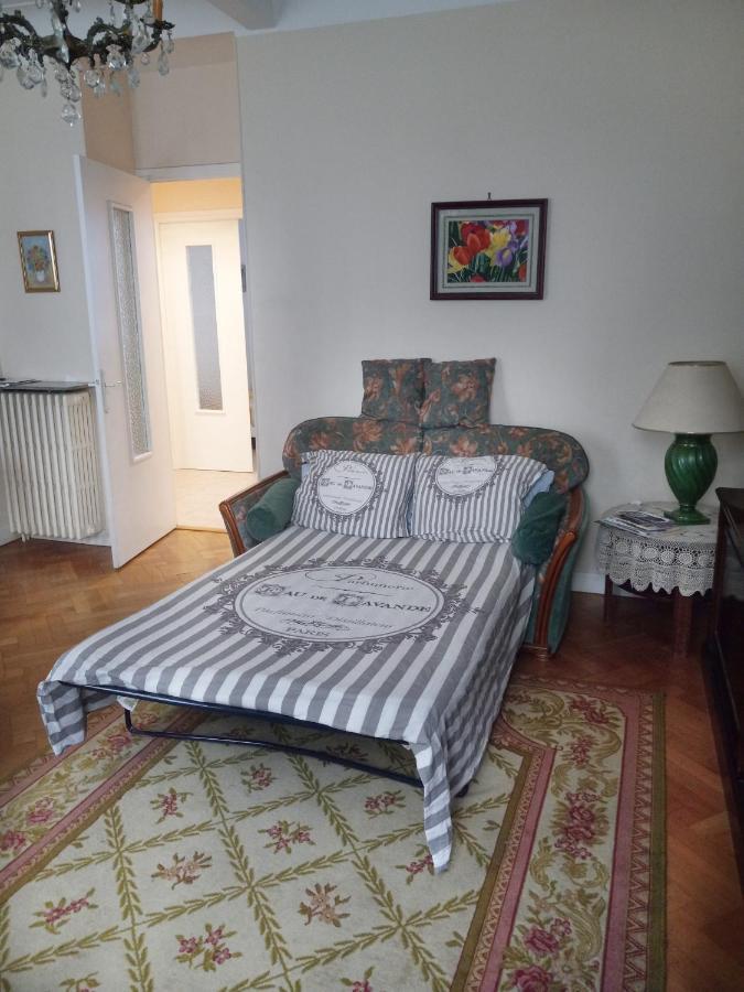 Nice Large 2Br Sunny 20 Meter Terrace Parking Beach Shops Exterior photo